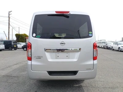 Nissan Caravan