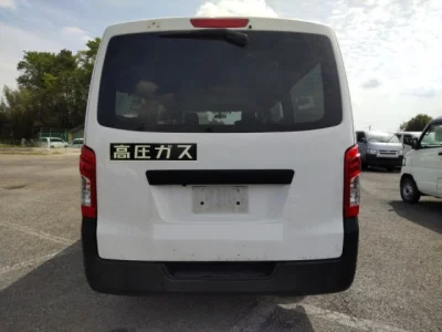 Nissan Caravan