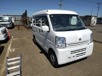 Nissan NV100 CLIPPER