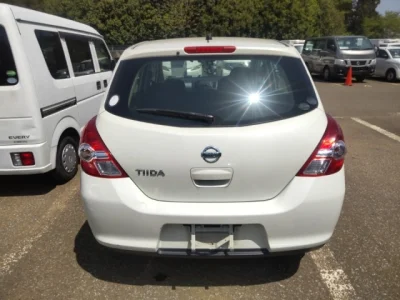 Nissan Tiida