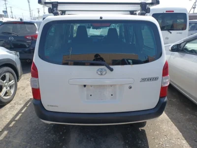 Toyota Succeed