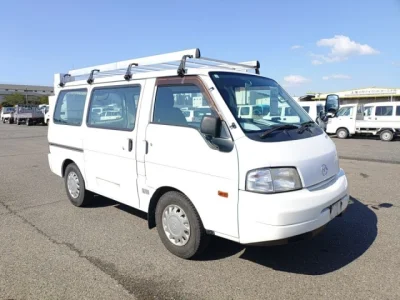 Mazda Bongo Van