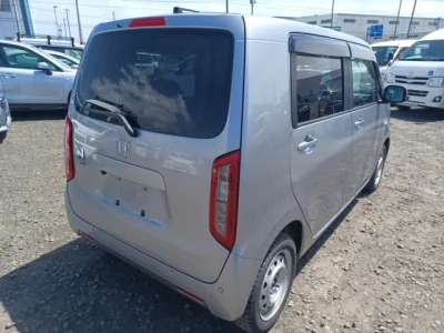 Honda N WGN