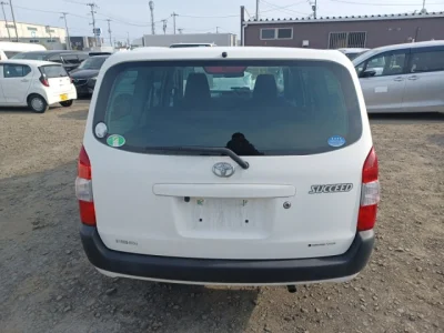 Toyota Succeed