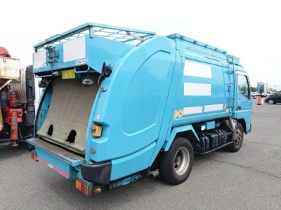 Mitsubishi Fuso Canter