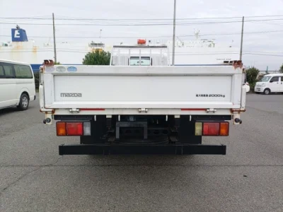 Mazda Titan