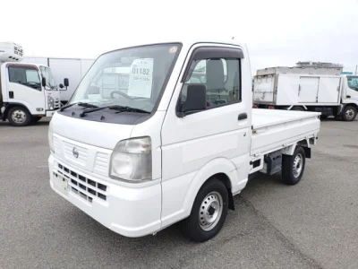 Nissan NT100 Clipper
