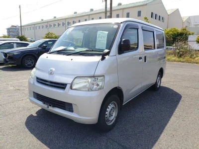 Toyota LiteAce Van