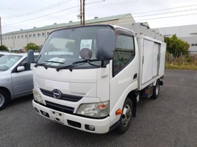 Hino Dutro