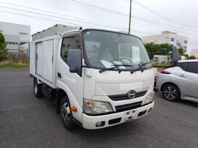 Hino Dutro