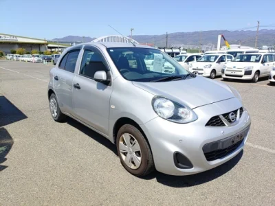 Nissan March