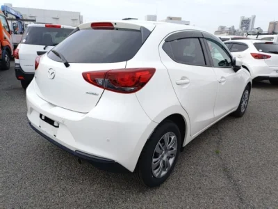 Mazda Mazda2