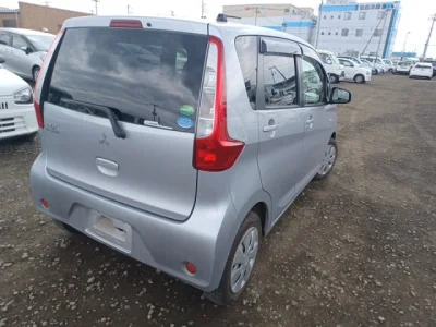 Mitsubishi eK Wagon