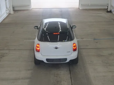 MINI Crossover