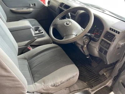 Mazda Bongo Van