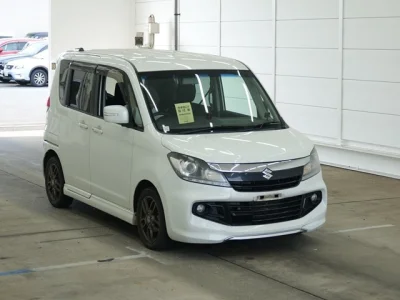 Suzuki Solio