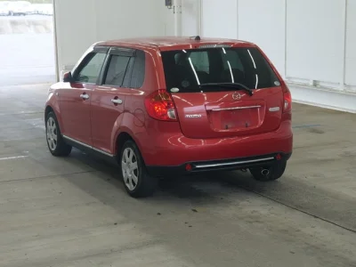 Mazda Verisa