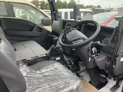 Mazda Titan