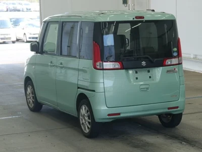 Suzuki Spacia