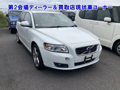 Volvo V50