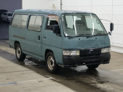 Nissan Caravan