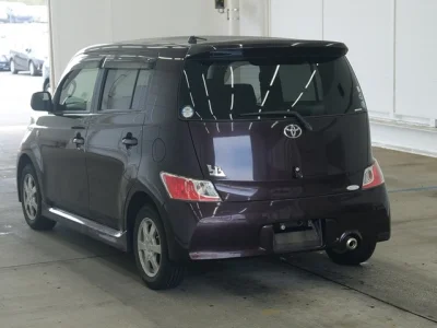 Toyota bB