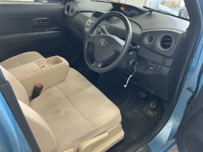 Toyota bB