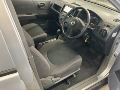 Nissan AD
