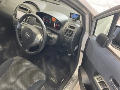 Nissan Lafesta