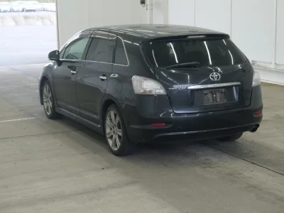 Toyota Mark X Zio