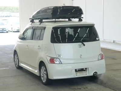 Toyota bB