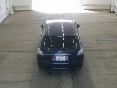 Toyota Mark X Zio