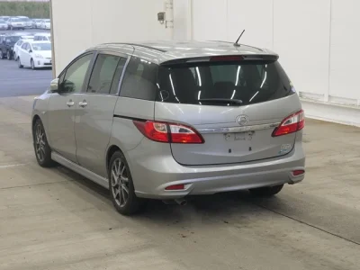 Nissan Lafesta