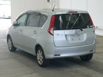 Toyota Passo Sette