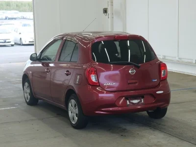 Nissan March