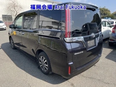 Toyota Esquire