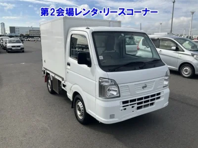 Nissan NT100 Clipper