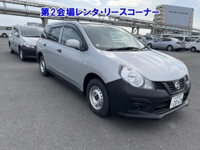 Nissan AD