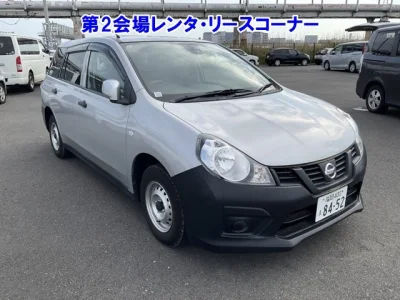 Nissan AD