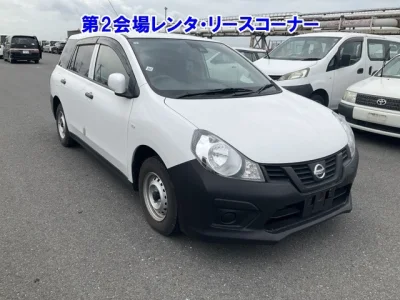 Nissan AD