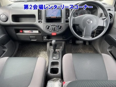 Nissan AD