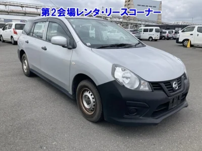 Nissan AD