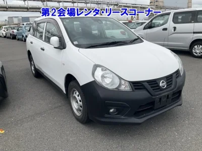 Nissan AD