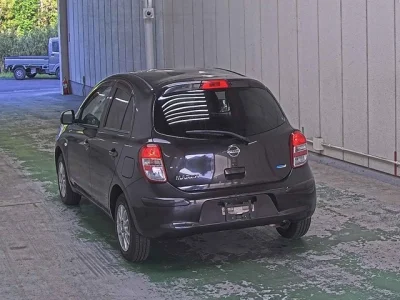 Nissan March