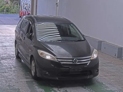 Nissan Lafesta