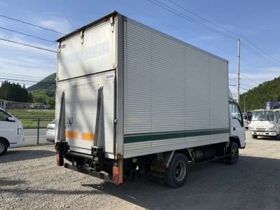 Nissan ATLAS