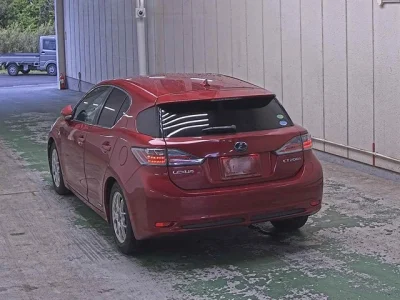 Lexus CT200h