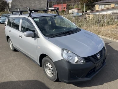 Nissan AD