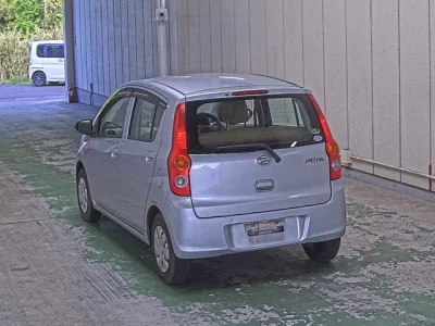 Daihatsu Mira