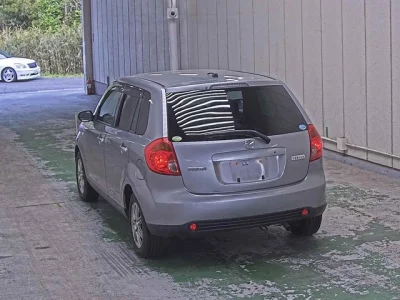 Mazda Verisa